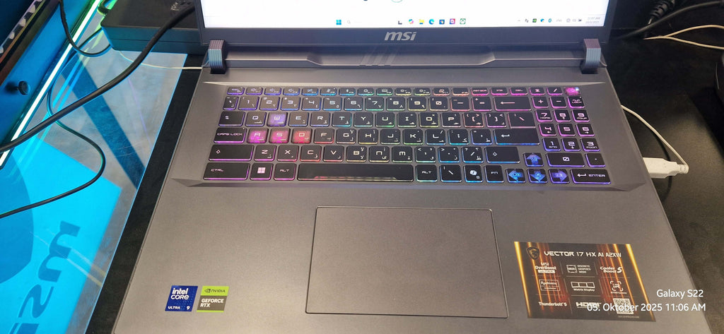 MSI Vector 17 HX AI A2XW-1